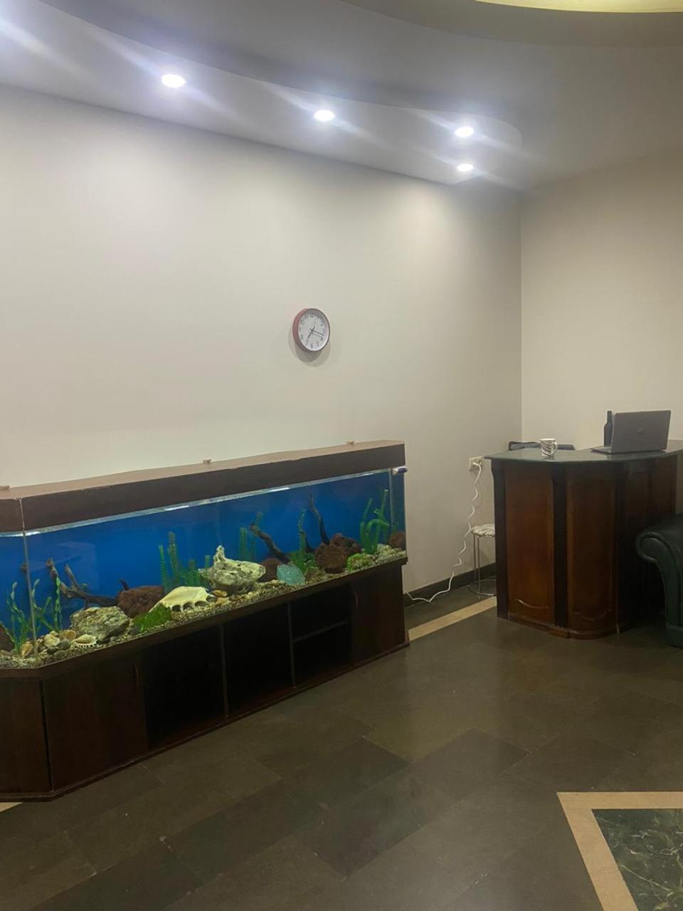 K17 Mini Hotel Тбілісі Екстер'єр фото